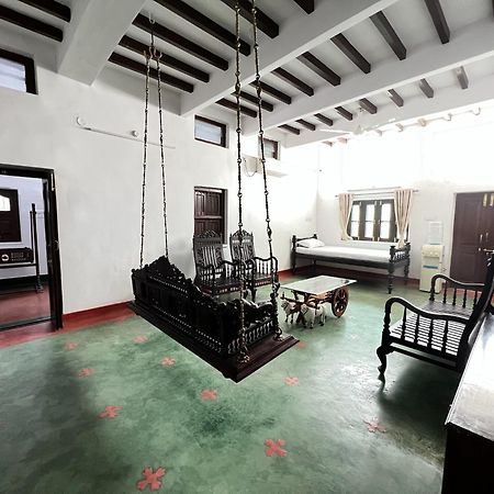 Laxmi Nivas 1949 Bed & Breakfast Secunderabad ภายนอก รูปภาพ