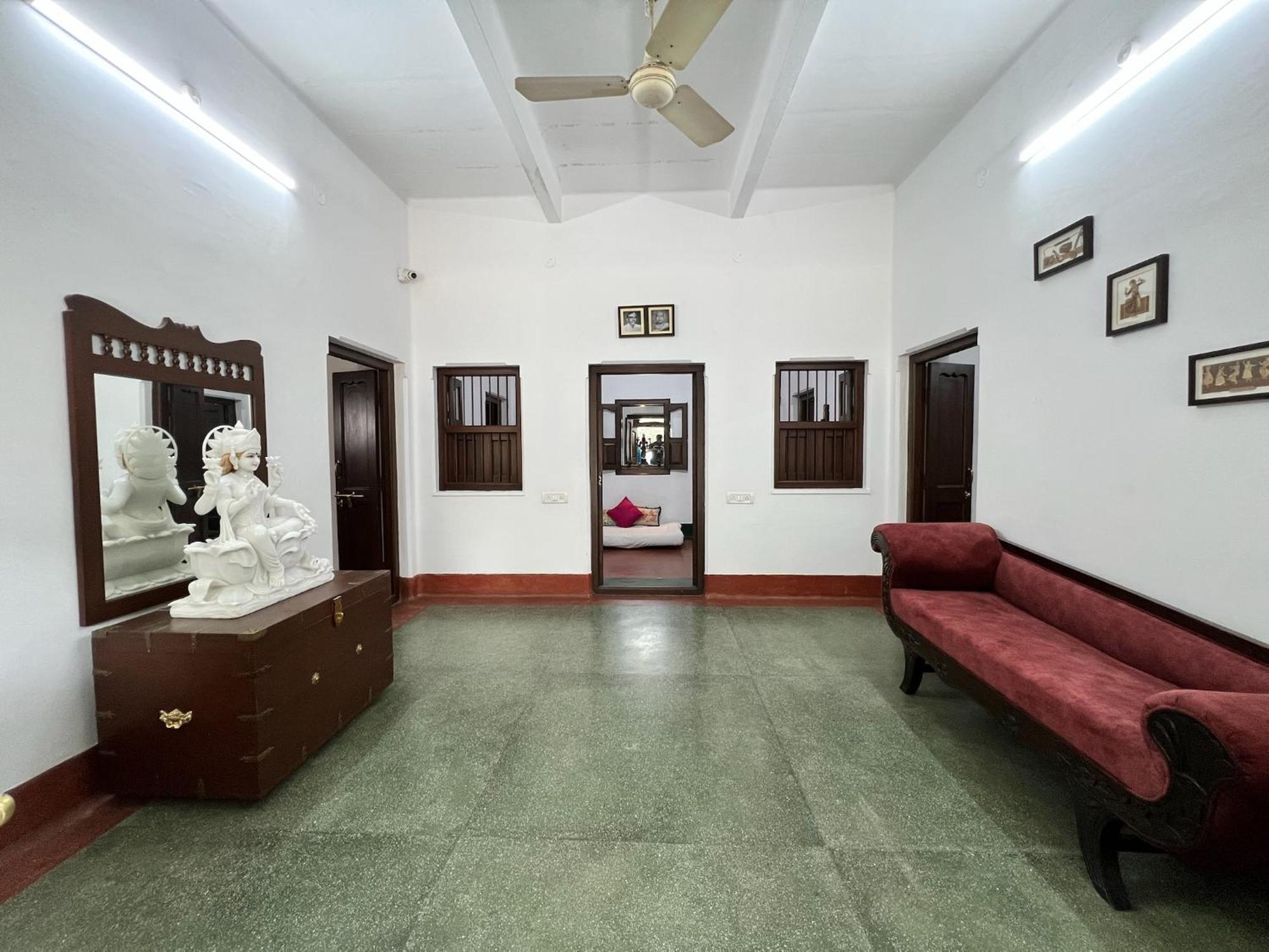 Laxmi Nivas 1949 Bed & Breakfast Secunderabad ภายนอก รูปภาพ